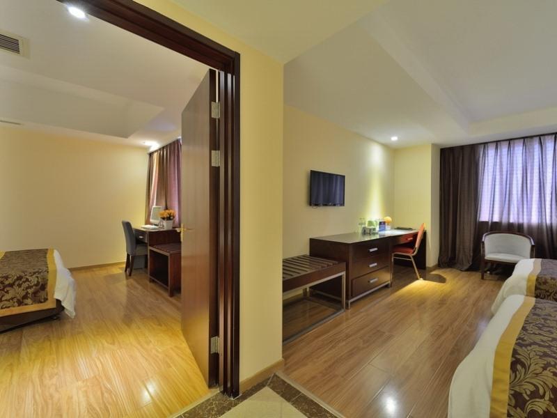 Greentree Alliance Beijing West Railway Station Zhanqian North Square Hotel Eksteriør billede